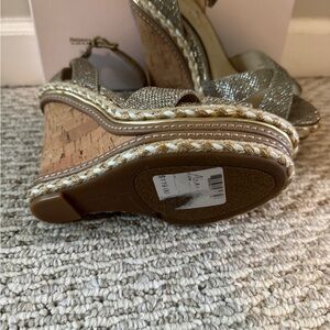 Jessica Simpson Wedges